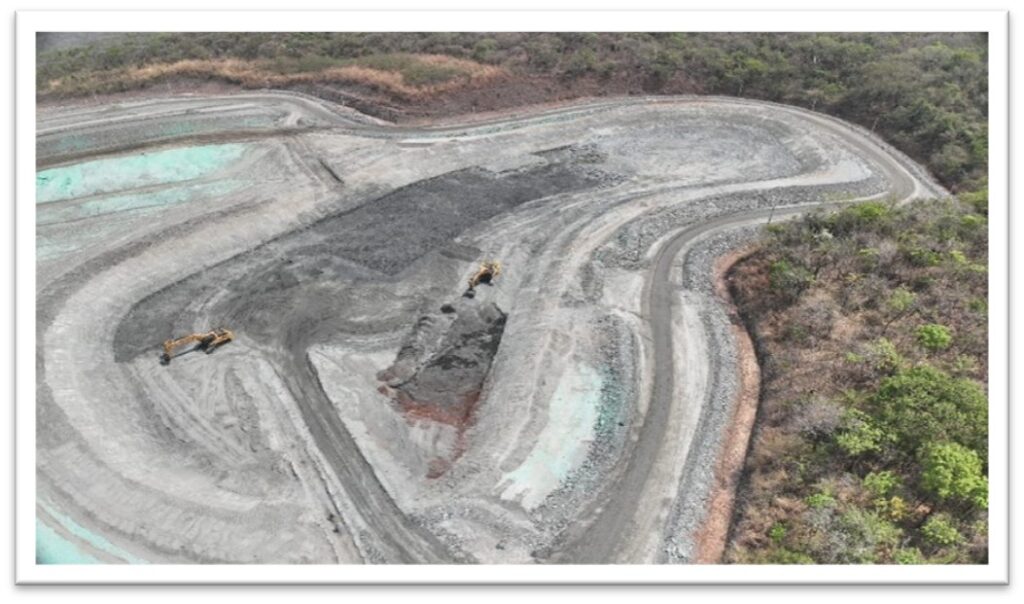 Revestimento estrutural do canal em concreto projetado